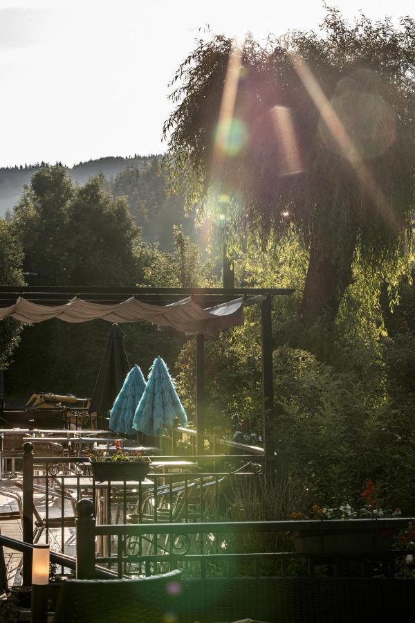 Logis Hotel Auberge De L'Espinouse Fraisse-sur-Agout Exteriör bild